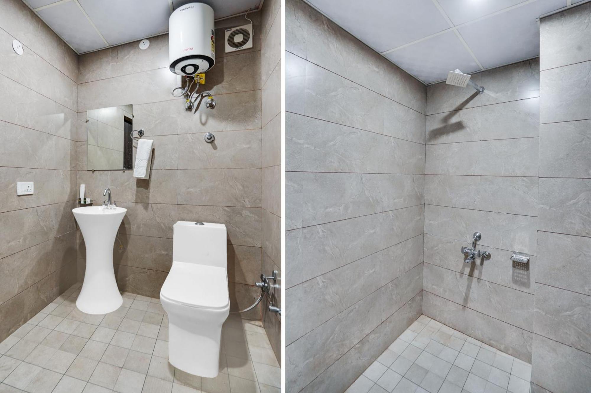 Hotel Super Townhouse The Royal Casa Ghaziabad Esterno foto